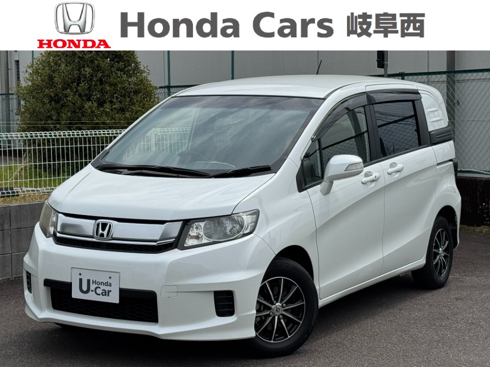  Honda　フリードスパイク Ｇプレミアムエディション｜PDIセンター