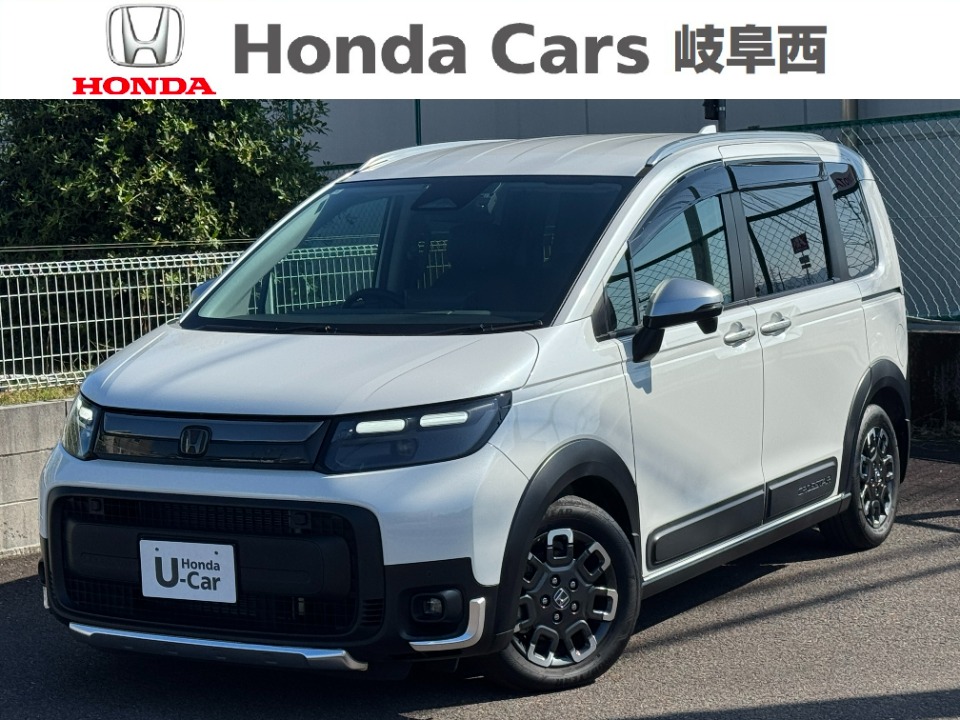  Honda　フリード e：HEVクロスター５人乗り｜PDIセンター