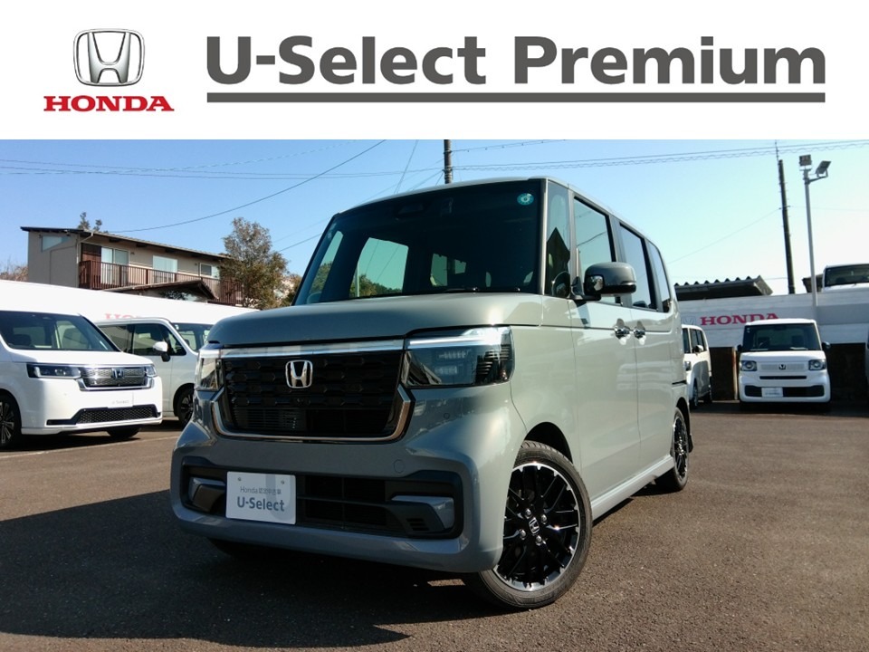 &nbsp;Honda　N-BOX&nbsp;カスタム　ターボコーディネートスタイル（モノトーン）｜志摩店